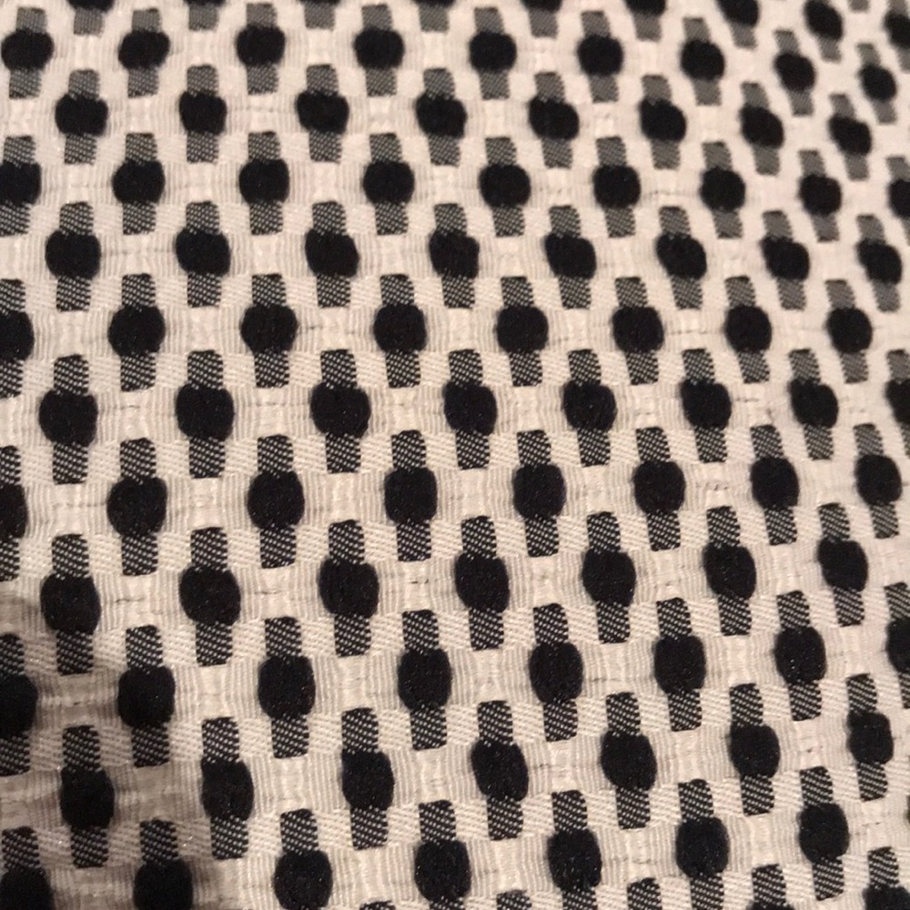 Express Crop Pants - Picture 4 of 4